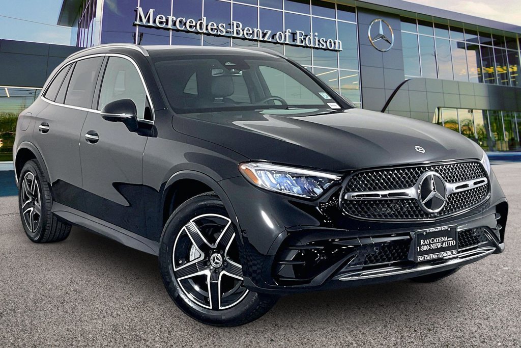 2026 Mercedes-Benz GLC