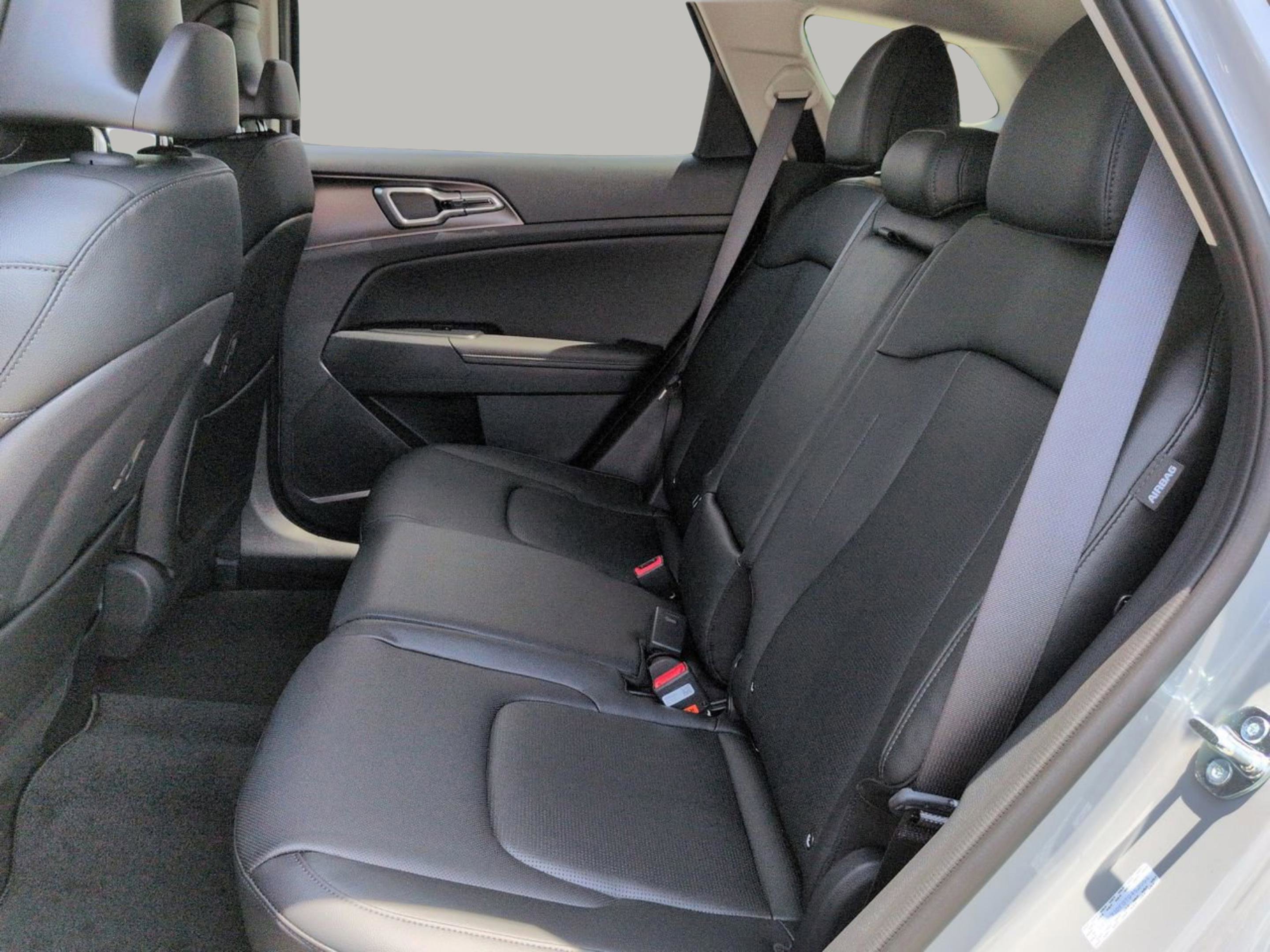 New 2026 Wolf Gray Kia EX image 18