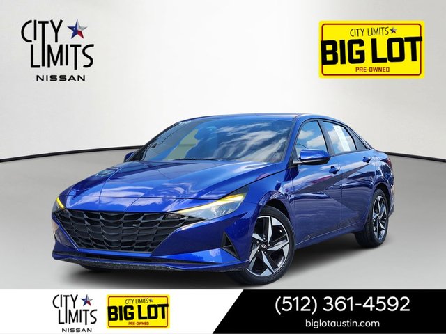 Pre-Owned 2023 Hyundai Elantra SEL