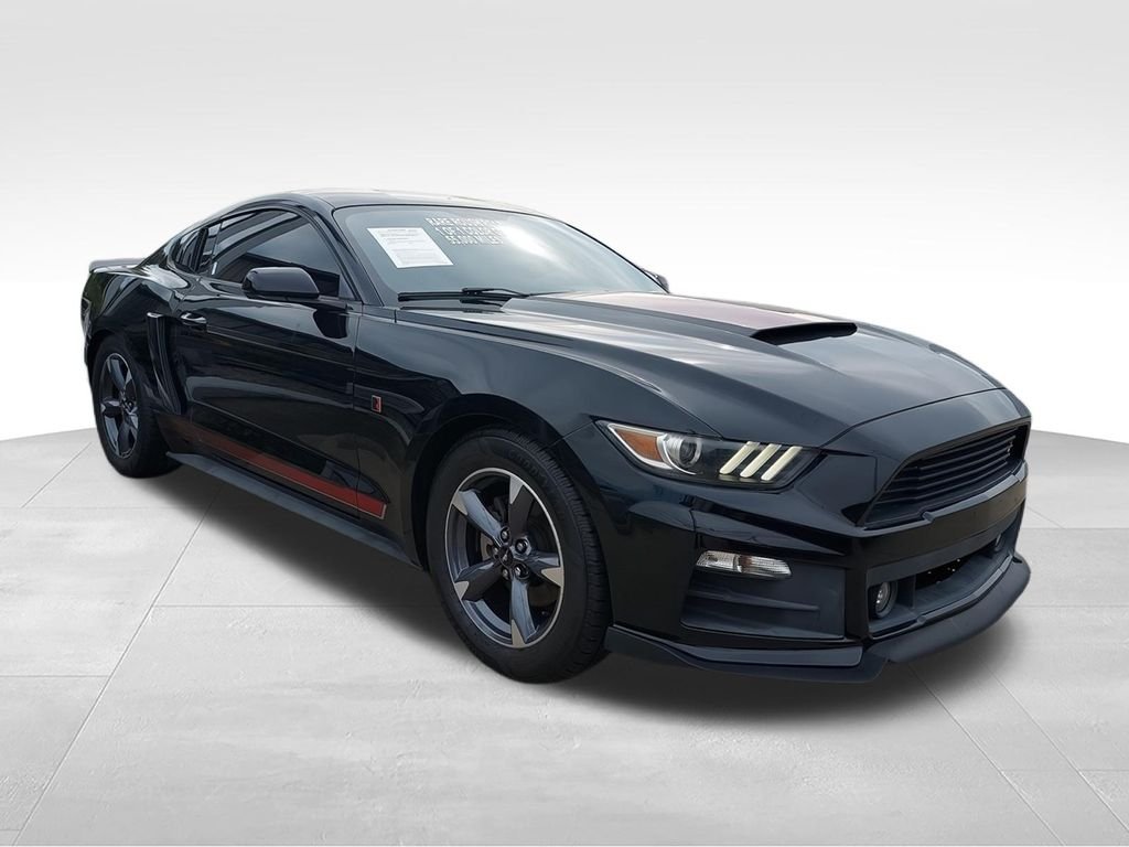 Used 2015 Black Ford V6 image 2