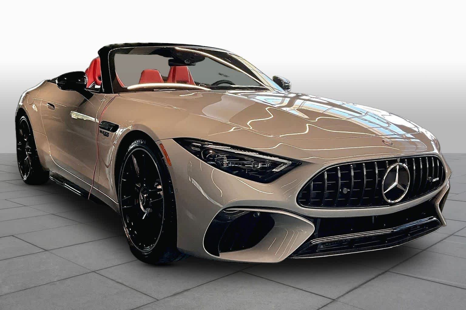 New 2026 MANUFAKTUR Alpine Grey Mercedes-Benz AMG® SL 63 image 2