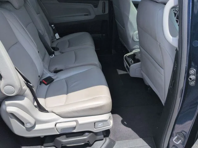 Used 2020  Honda EX-L image 28