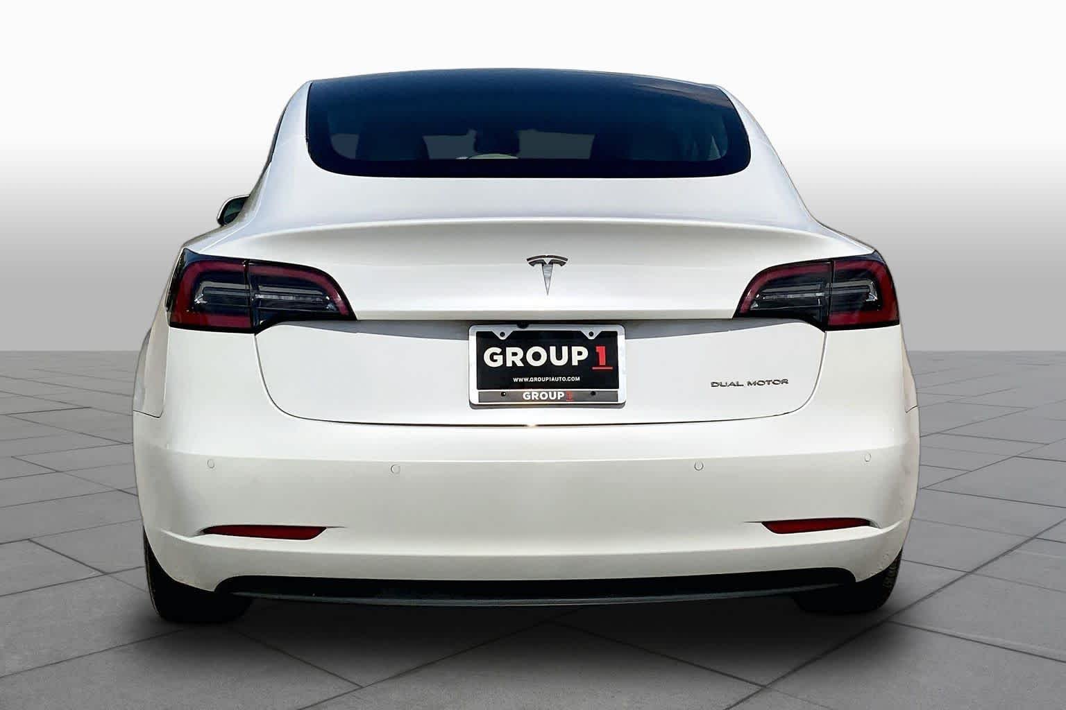 Used 2021 Pearl White Multi-Coat Tesla Long Range image 4