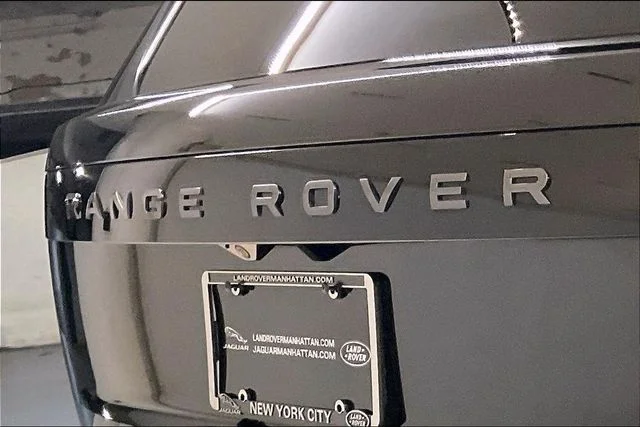 Certified Used 2024 Black Land Rover Autobiography image 7