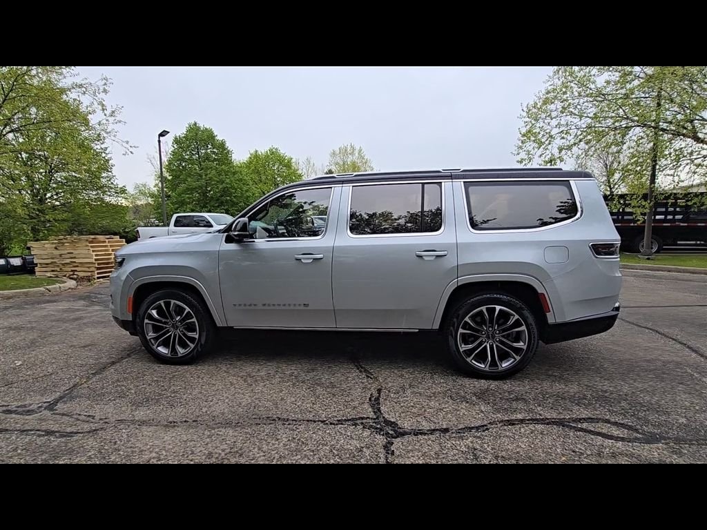 Certified Used 2024 Silver Jeep Series III image 5