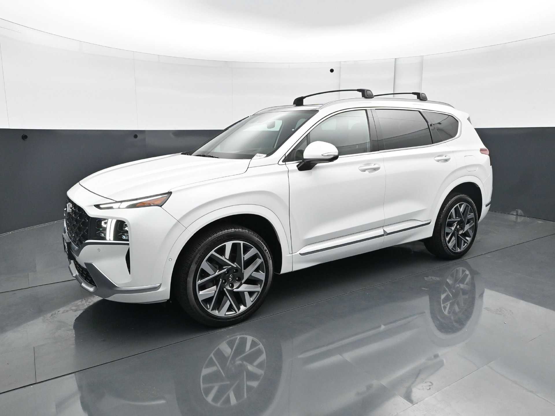 Used 2022 Hyundai Santa Fe Calligraphy with VIN 5NMS5DAL5NH373942 for sale in Minneapolis, Minnesota