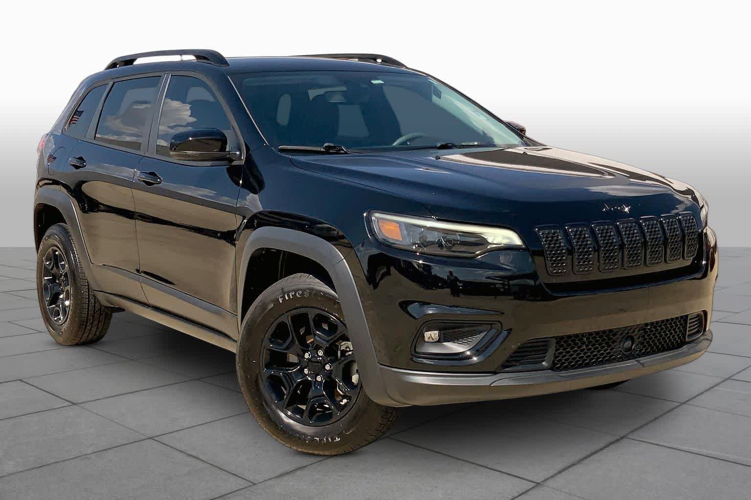 Pre-Owned 2022 Jeep Cherokee X