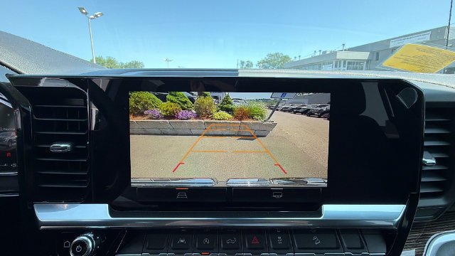 New 2026 Sterling Metallic GMC Elevation image 28