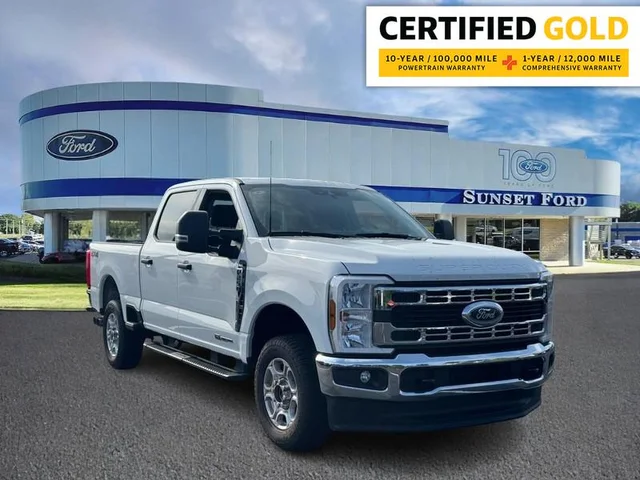 2025 Ford F-250 XL 4WD Crew Cab 6.75' Box