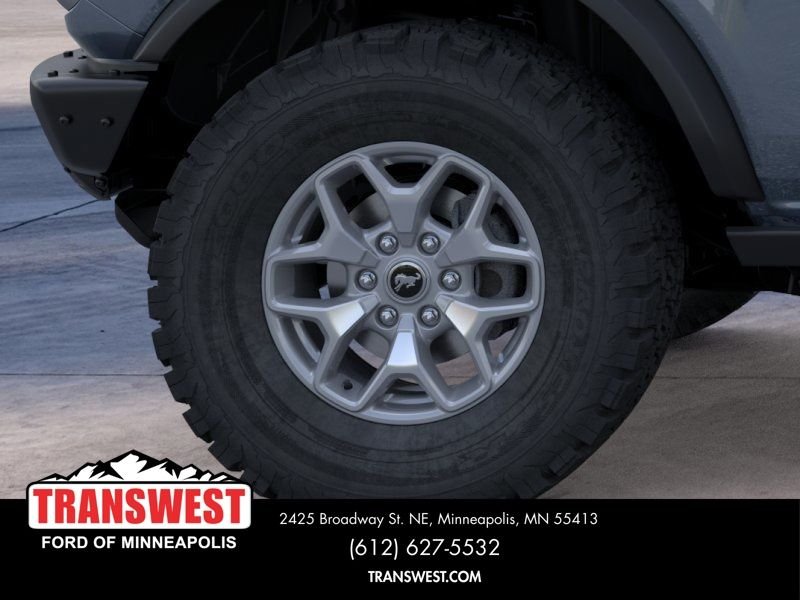 New 2025 Azure Gray Metallic Tri-Coat Ford Badlands® image 21