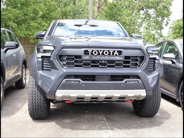 Used 2025 Black Toyota Trailhunter HV image 2