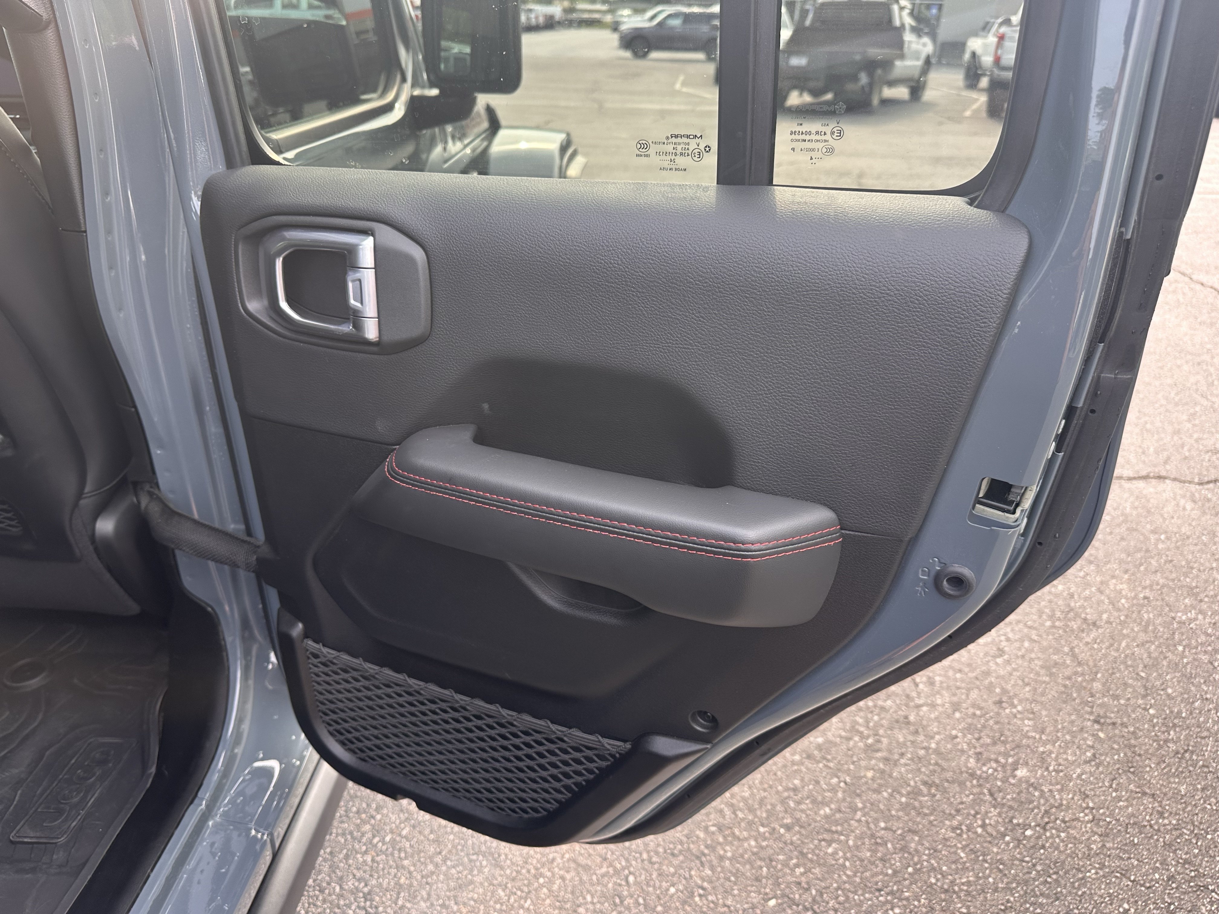 Certified Used 2024 Anvil Clearcoat Jeep Rubicon X image 15