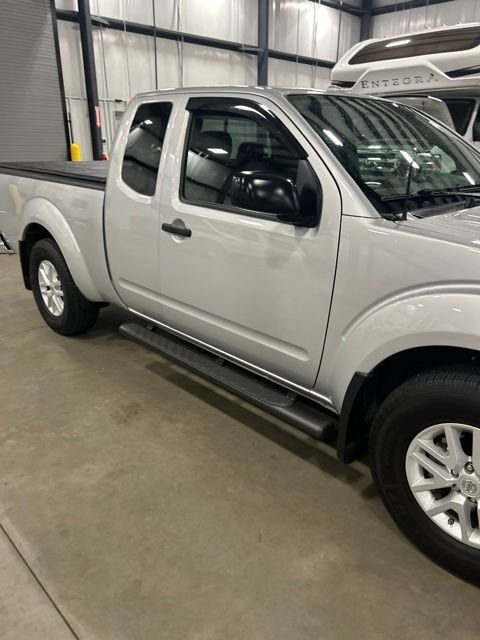 Used 2017 Brilliant Silver Nissan SV image 7