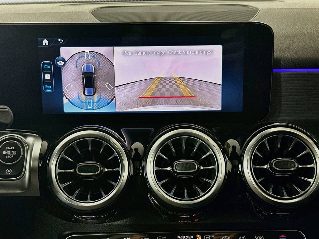 New 2026 Mountain Grey Metallic Mercedes-Benz GLB 250 image 43