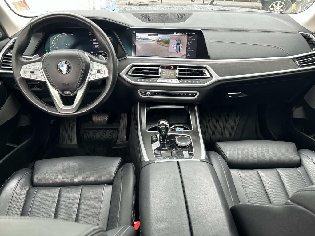 Used 2021 Arctic Gray Metallic BMW xDrive40i image 13