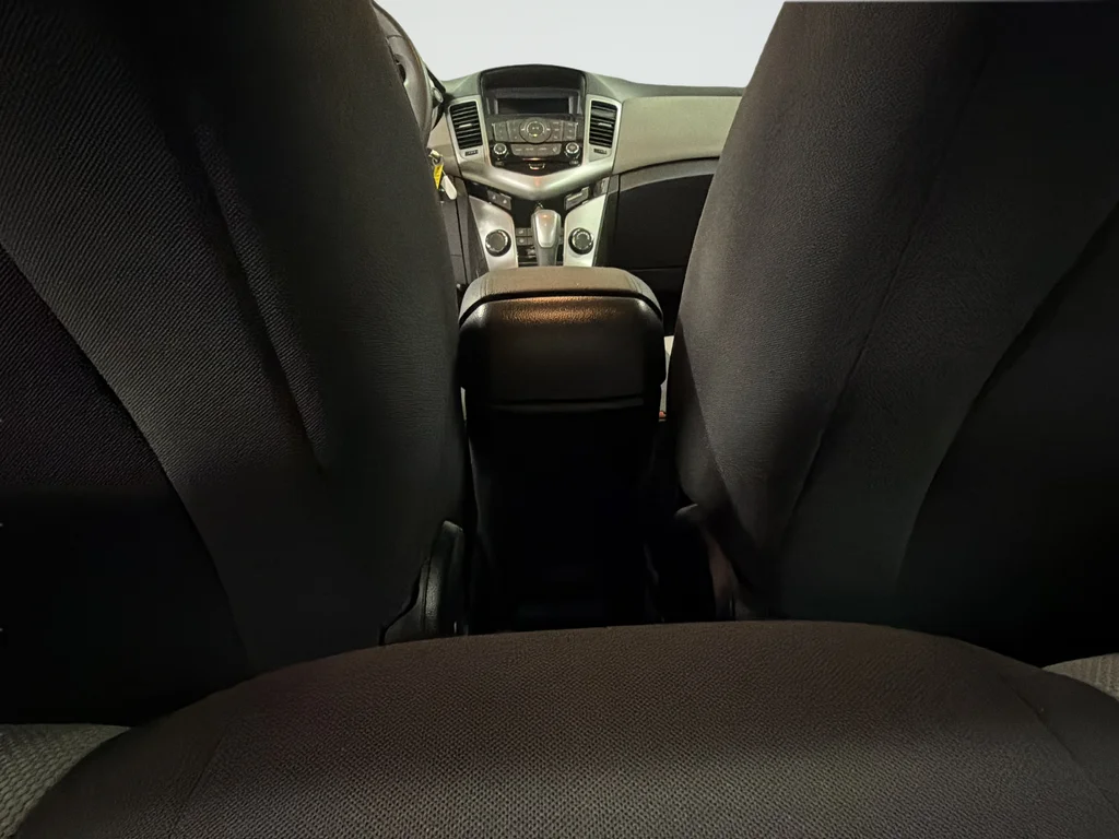 Used 2013 Gray Chevrolet LS image 30