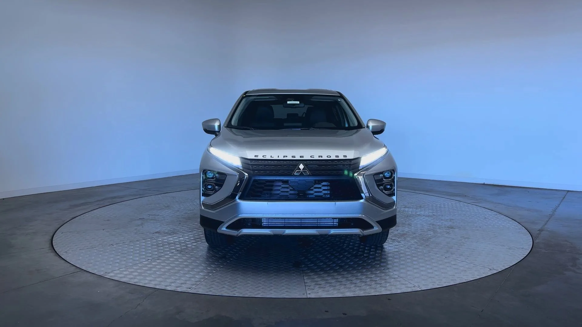 New 2026 Alloy Silver Metallic Mitsubishi SE image 3