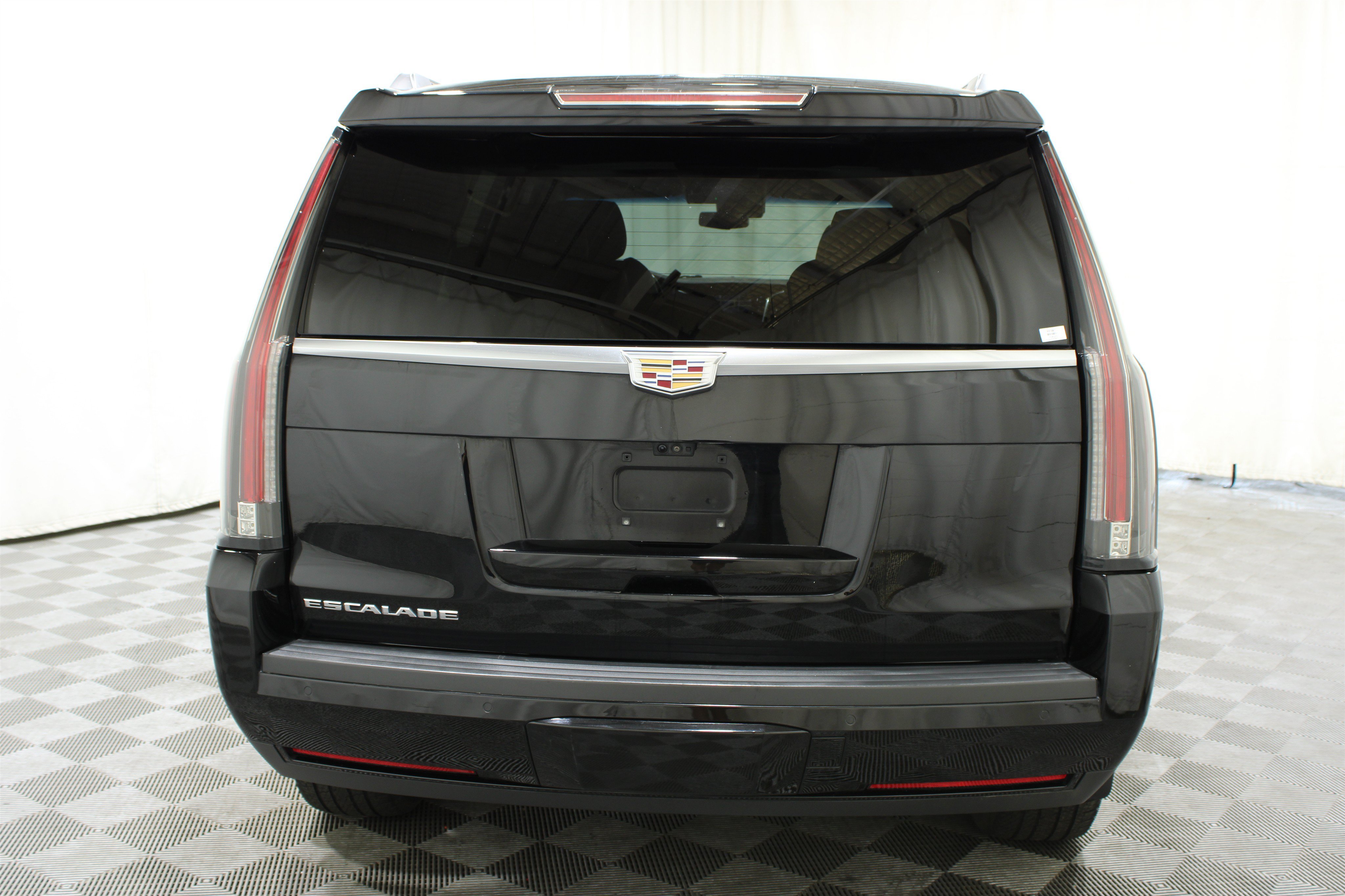 Used 2019 Black Raven Cadillac Luxury image 42
