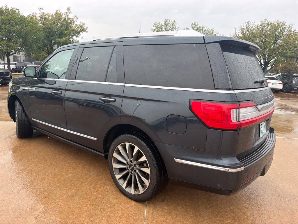 Used 2021 Blue Lincoln Reserve image 2
