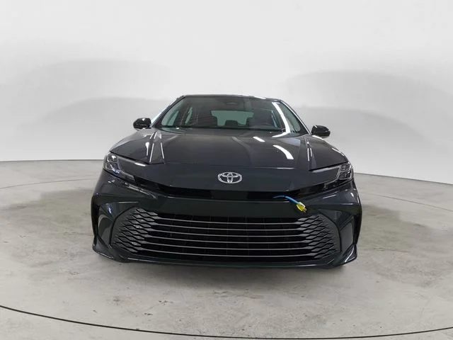Certified Used 2026  Toyota XLE image 2