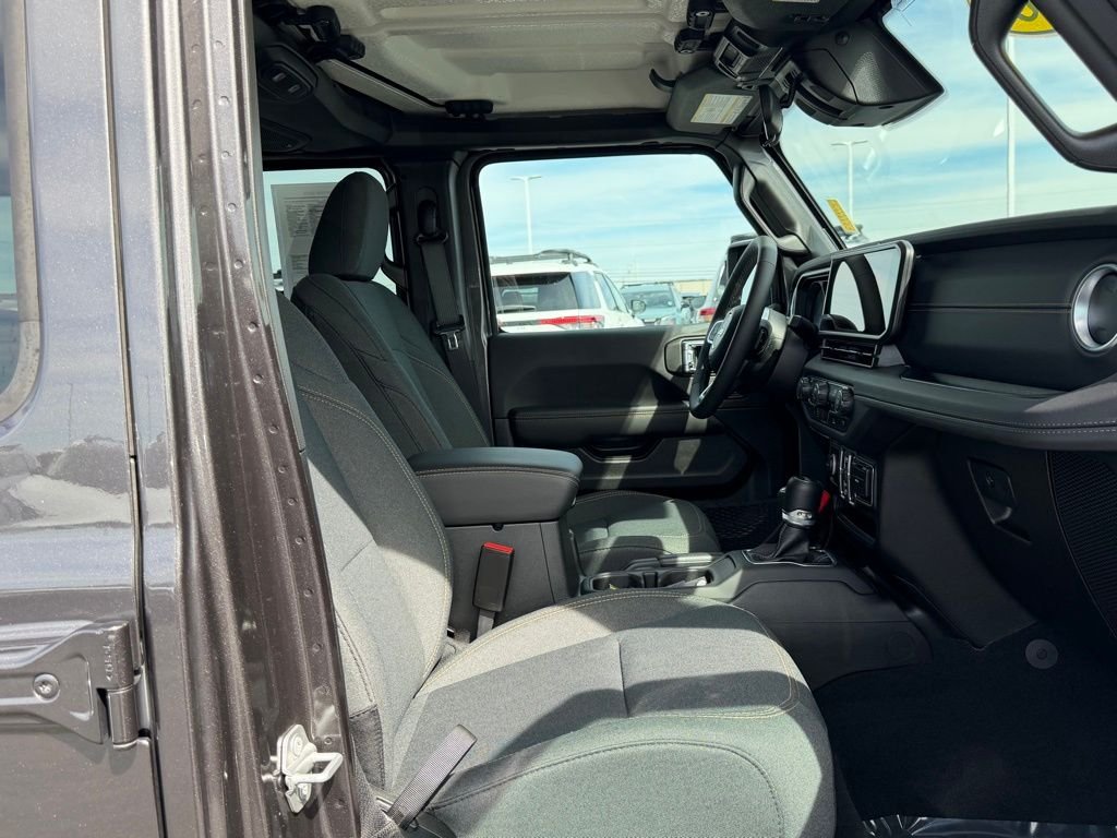 2025 Jeep Wrangler 4xe Sahara 4XE - Photo 20