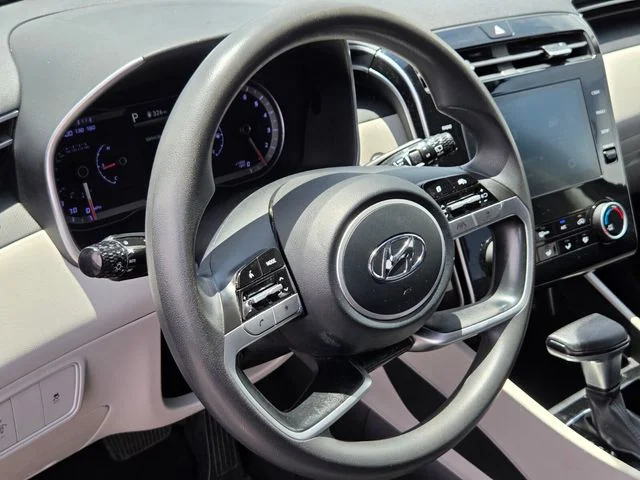 Used 2022 Black Hyundai SEL image 18