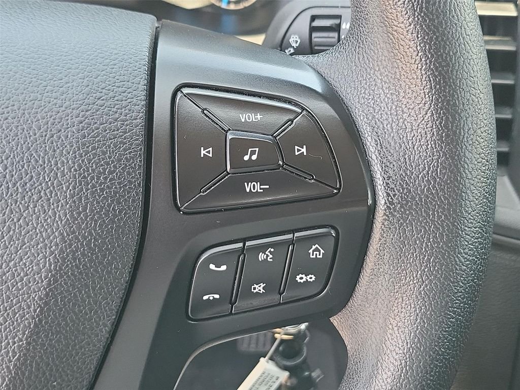 Used 2020 Blue Ford XL image 36