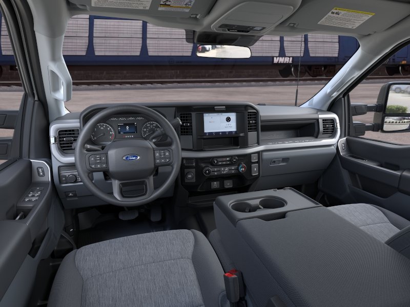 New 2026 Oxford White Ford XL image 9