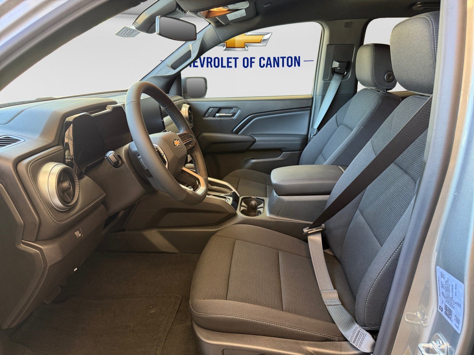 2026 Chevrolet Colorado LT - Photo 9