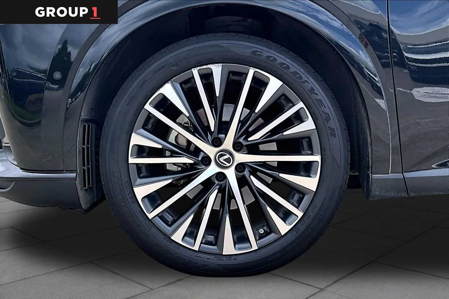 Used 2023 Caviar Lexus Premium Plus image 9