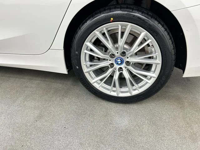 Used 2024 White BMW 330e xDrive image 5