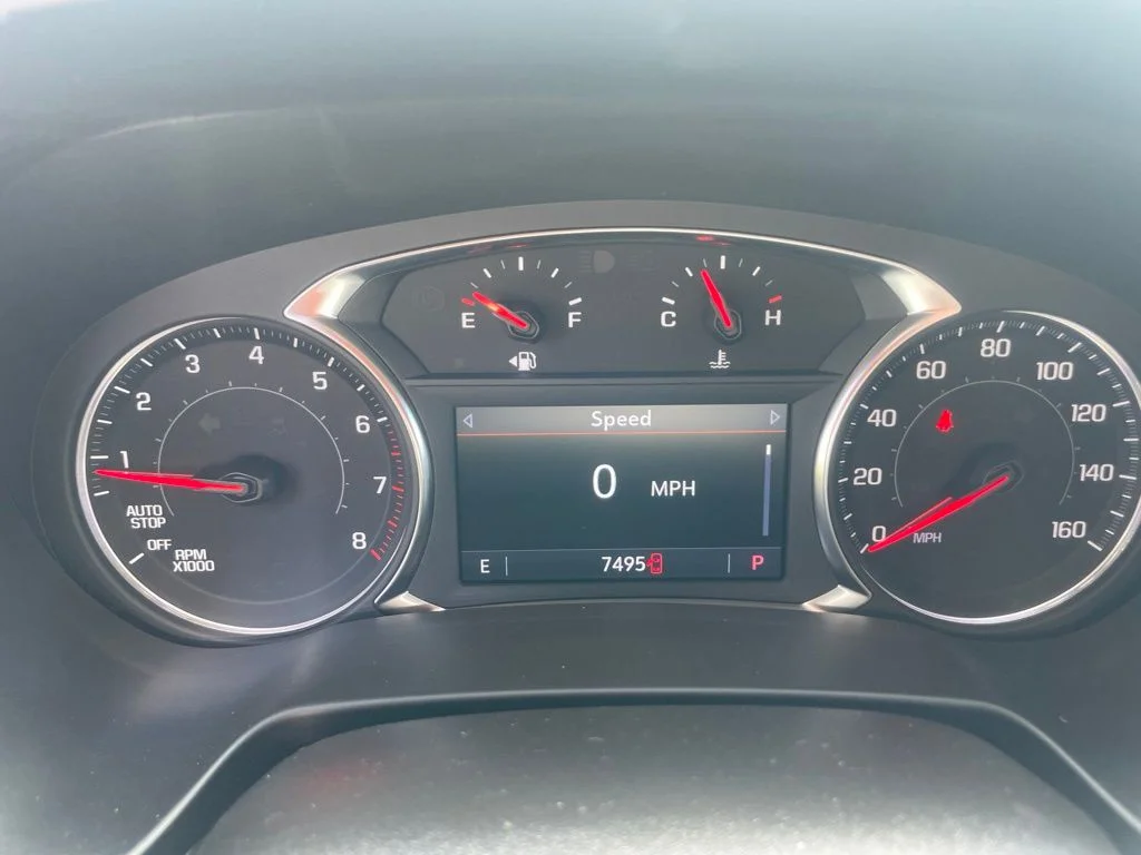 Used 2026 Orange Chevrolet LT image 27