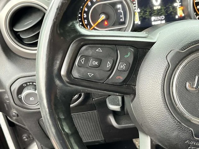 Used 2018 Gray Jeep Unlimited Sport S image 28