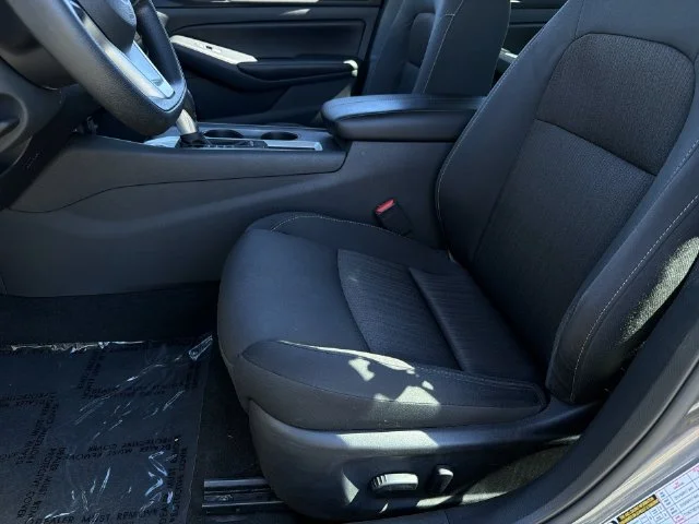 Used 2025 Gray Nissan 2.5 SV image 21