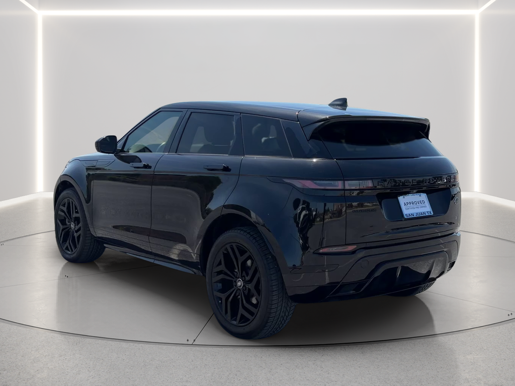 Used 2022 Black Land Rover Dynamic image 7