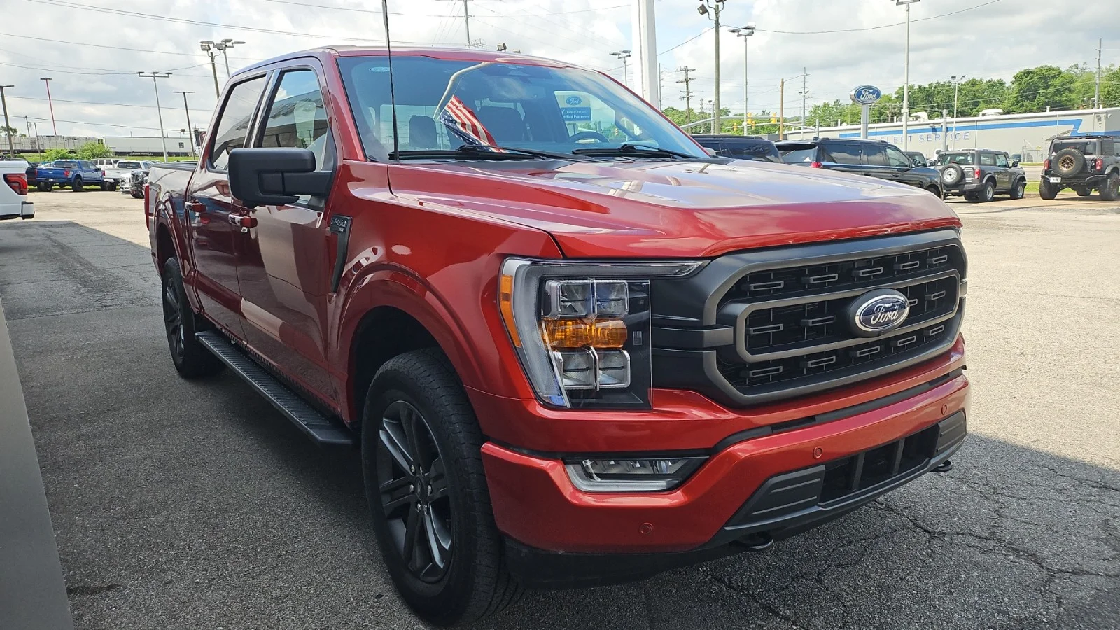 Used 2023 Red Ford XLT image 6