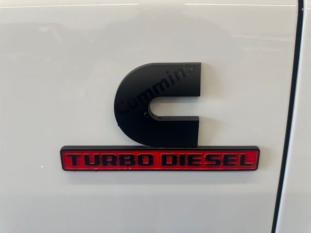 New 2026 Bright White Clear-Coat Exterior Paint RAM Laramie image 26