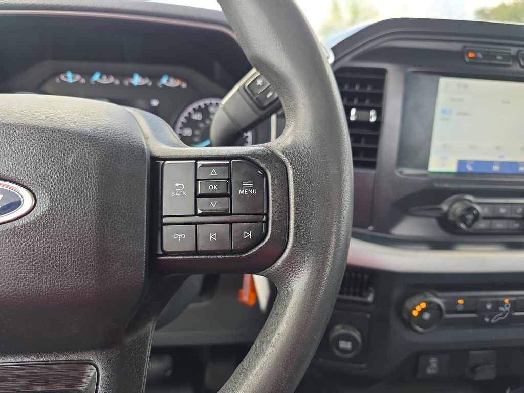 Used 2022 White Ford XL image 20