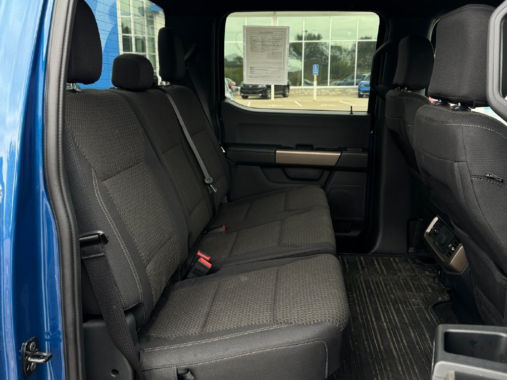 Used 2024 Atlas Blue Metallic Ford STX image 22