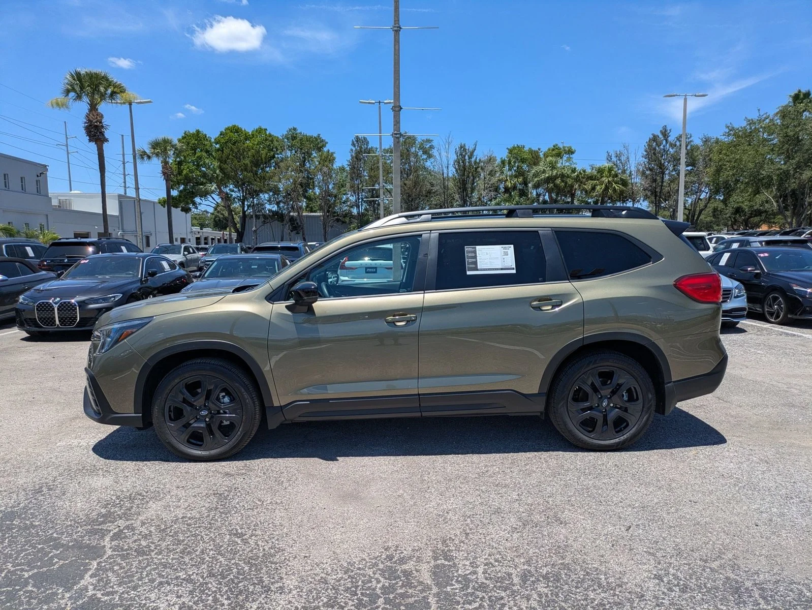 2025 Subaru Ascent Onyx Edition-Premium - Photo 9