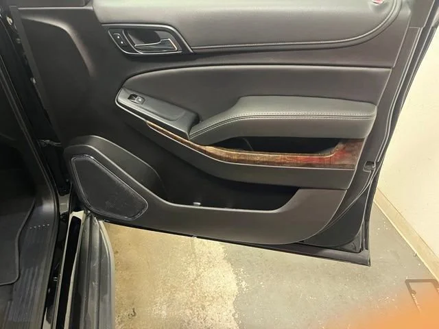 Used 2020 BLACK Chevrolet LS image 27