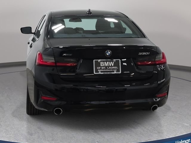 Used 2021 Jet Black BMW 330i xDrive image 7