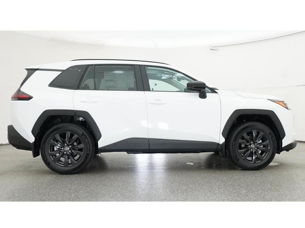 New 2026 Ice Toyota XLE Premium image 27