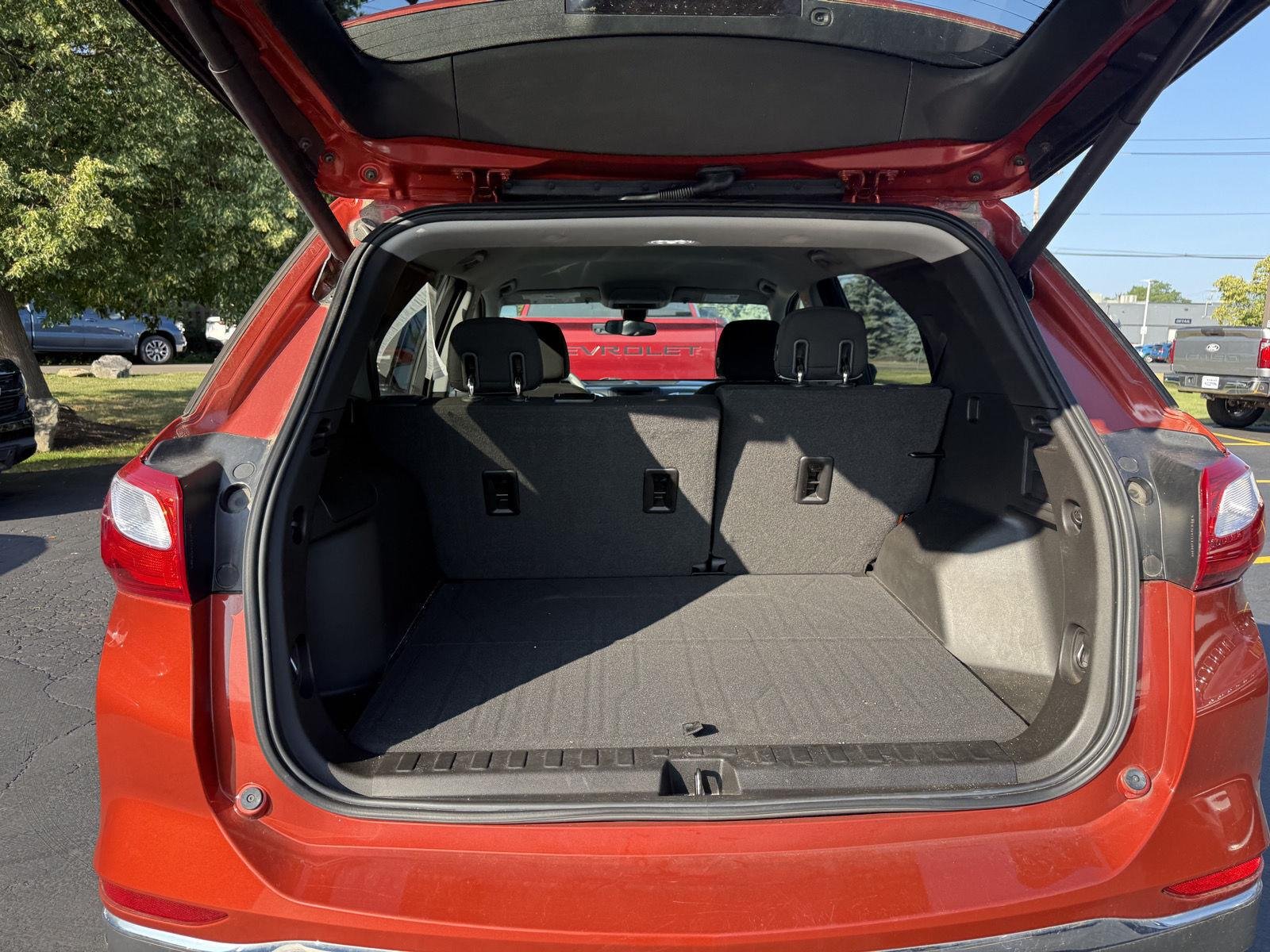 Used 2020 Cayenne Orange Metallic Chevrolet LT image 7