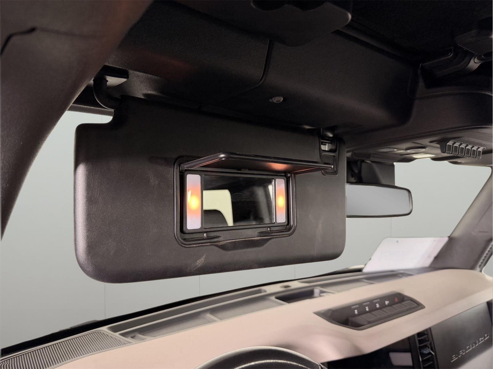 Used 2023 Oxford White Ford Wildtrak Advanced image 41