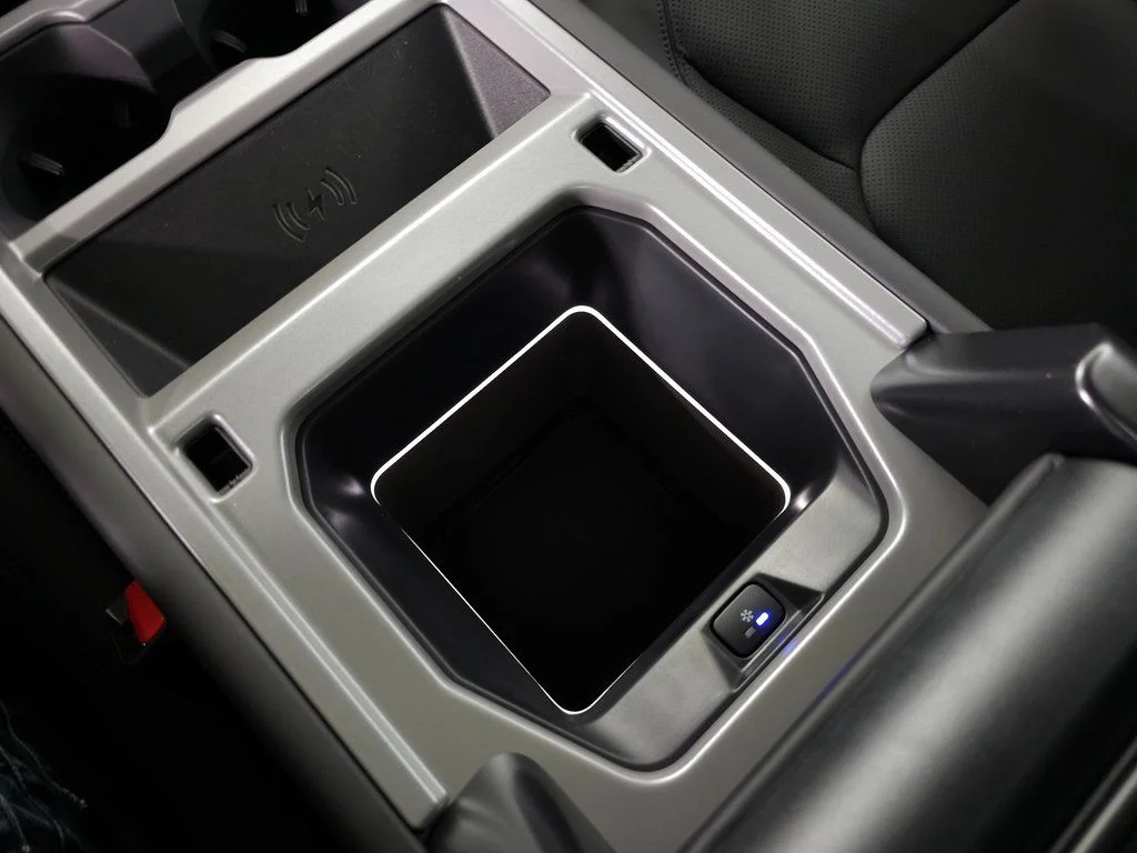 2025 Land Rover Defender V8 - Photo 40