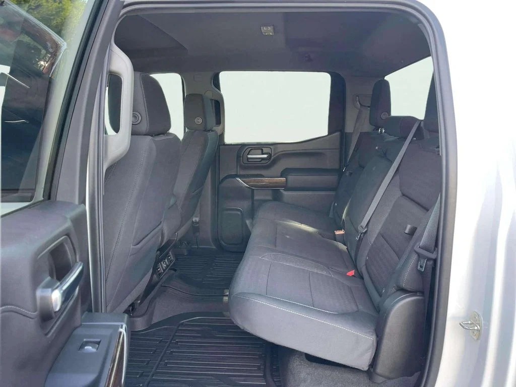 Used 2021 Summit White GMC Elevation image 26