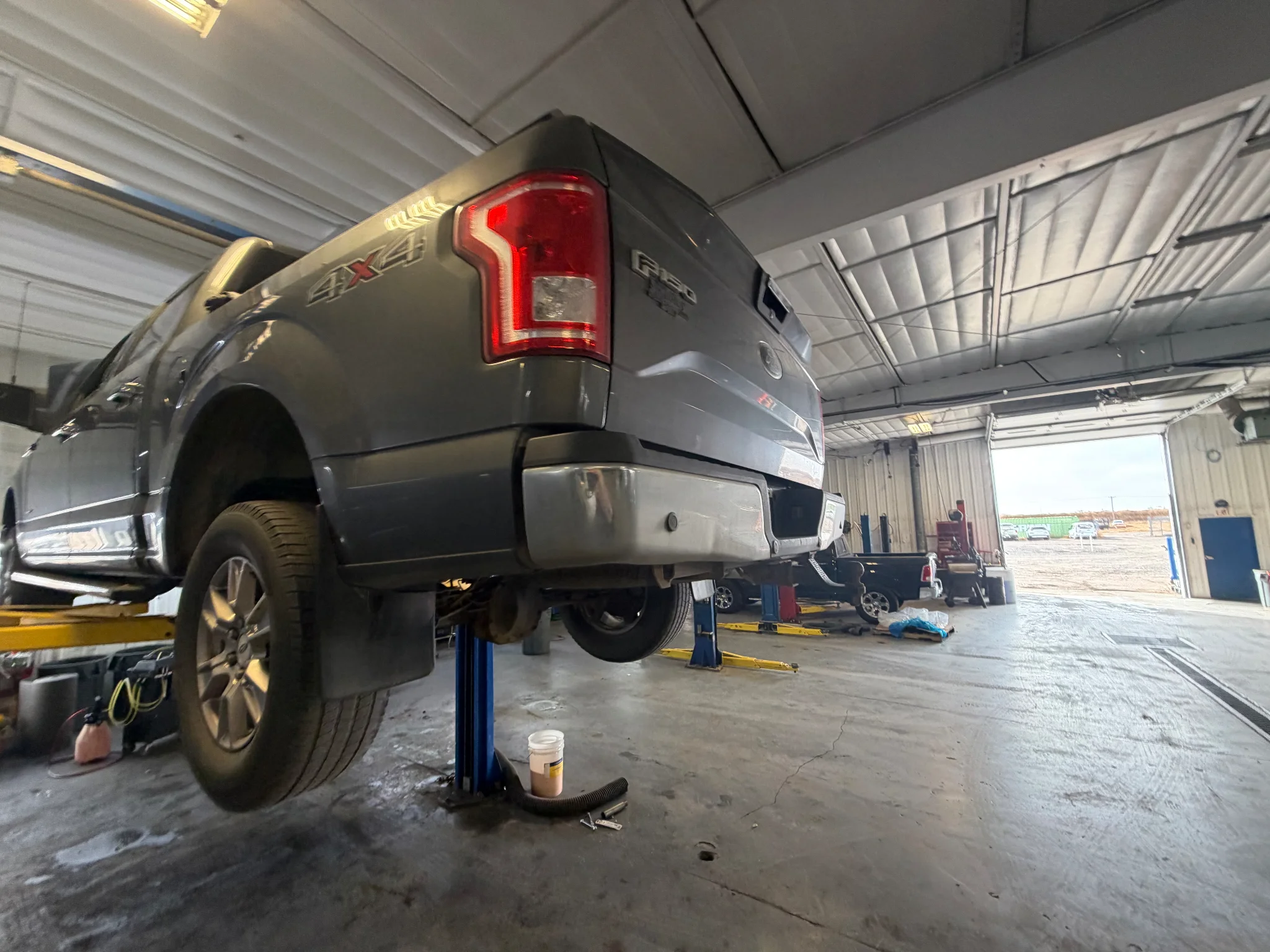 Used 2015  Ford XLT image 7