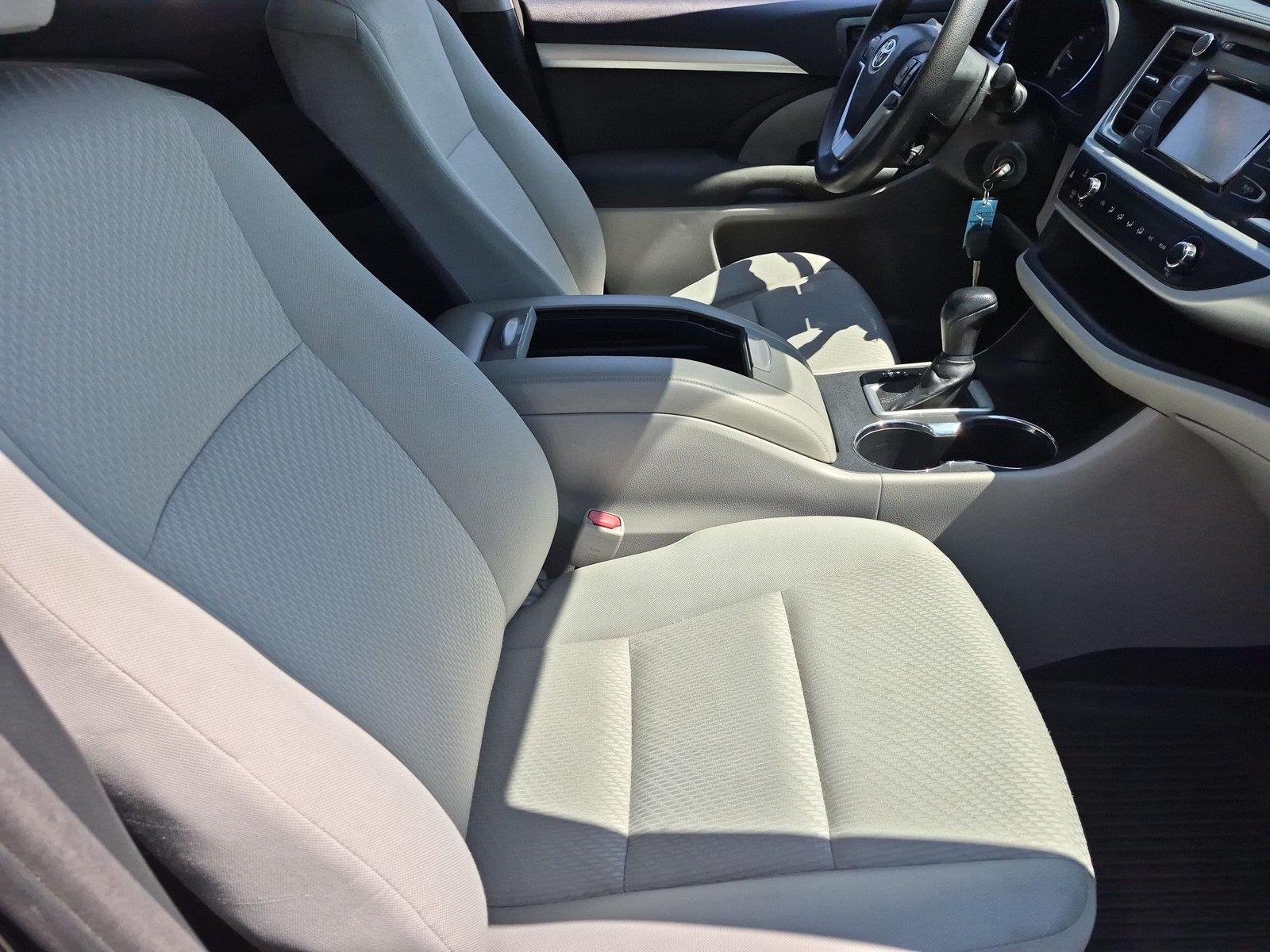 Used 2017 Midnight Black Metallic Toyota LE image 35