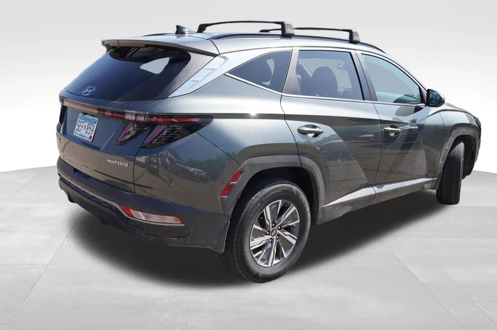 Used 2023 Amazon Gray Hyundai Blue image 3